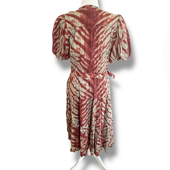 Ulla Johnson Magdalena Midi Dress Burgundy Tiger Print Puff Sleeves Ruffled Sz 8 - Picture 4 of 9